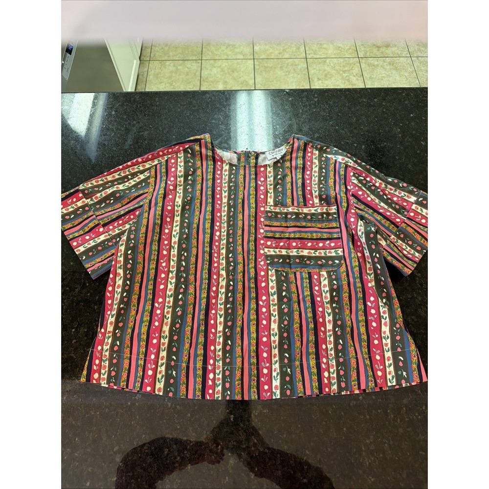 Crosby By Mollie Burch Floral Top Blouse Sz Med Boxy Short Sleeve Zips Up